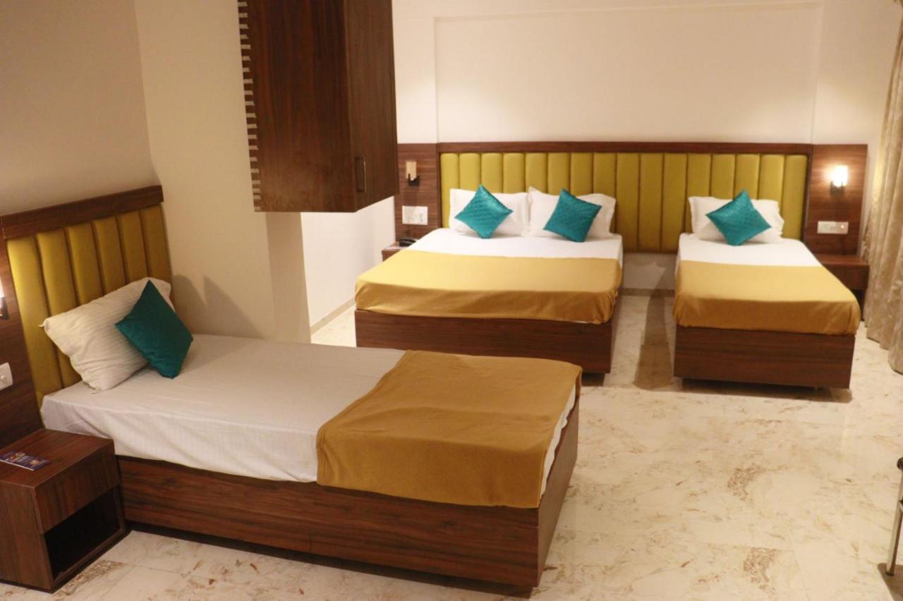 Hotel Candor Amigo Airoli Mind Space นาวีมุมไบ ภายนอก รูปภาพ