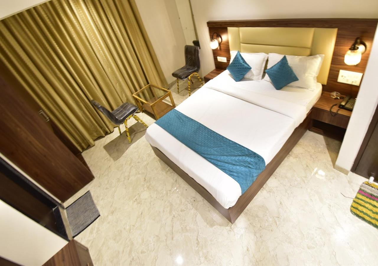 Hotel Candor Amigo Airoli Mind Space นาวีมุมไบ ภายนอก รูปภาพ