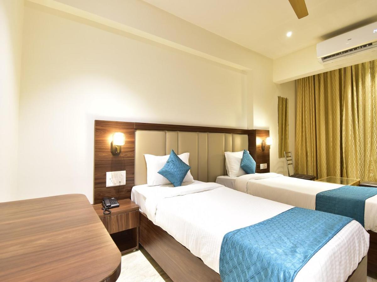 Hotel Candor Amigo Airoli Mind Space นาวีมุมไบ ภายนอก รูปภาพ